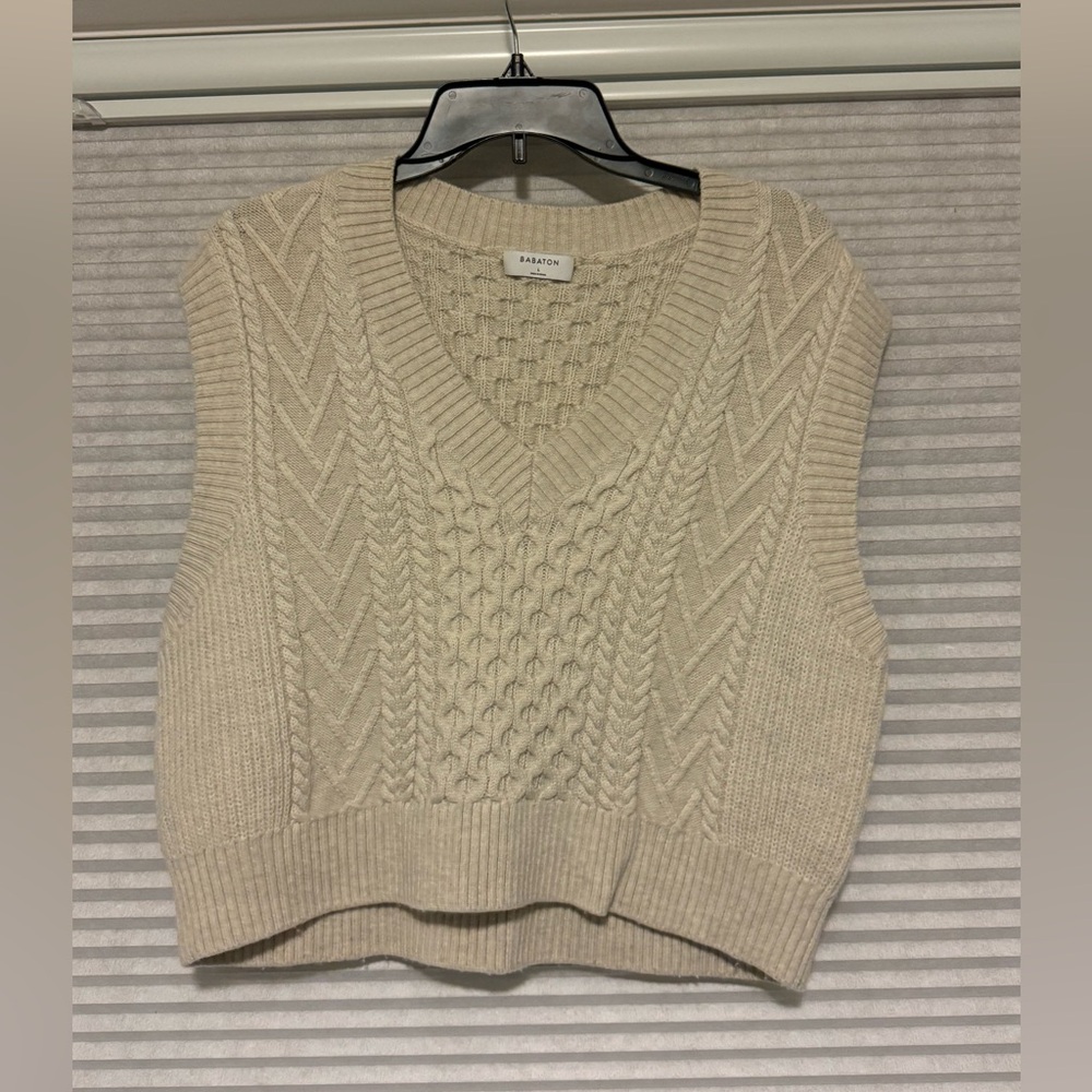 Babaton Cream Wool Sweater Vest - size large! Excellent condition